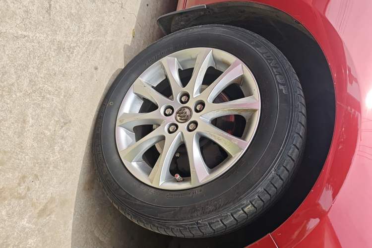 Used Buick GT 2014 XT 1.6L Manual Entry-Level Model
