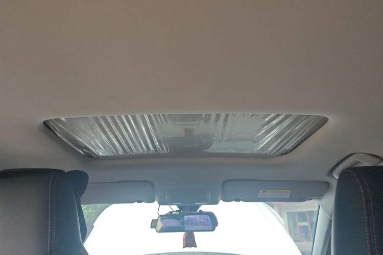 Used Wuling Alvez 2022 1.5T CVT Trendy & Cool Edition
