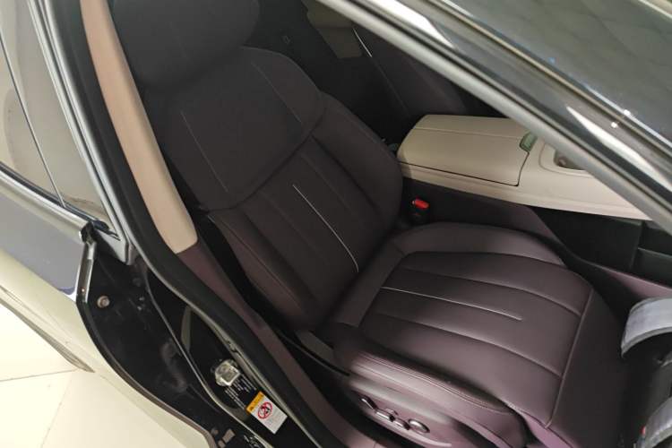 Used Deepal S07 2026 Model 550Ultra Huawei Qiankun ADS SE Edition Right Front Seat