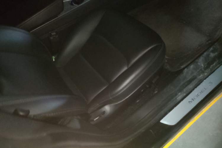 Used Tesla Model 3 2019 Long-Range All-Wheel-Drive Version