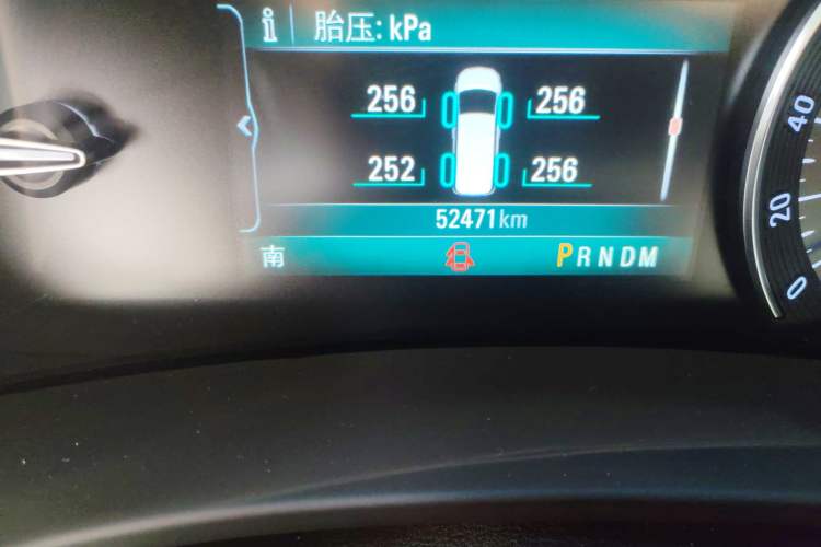 Used Buick GL8 2017 ES 28T Comfort Model China V Standard
