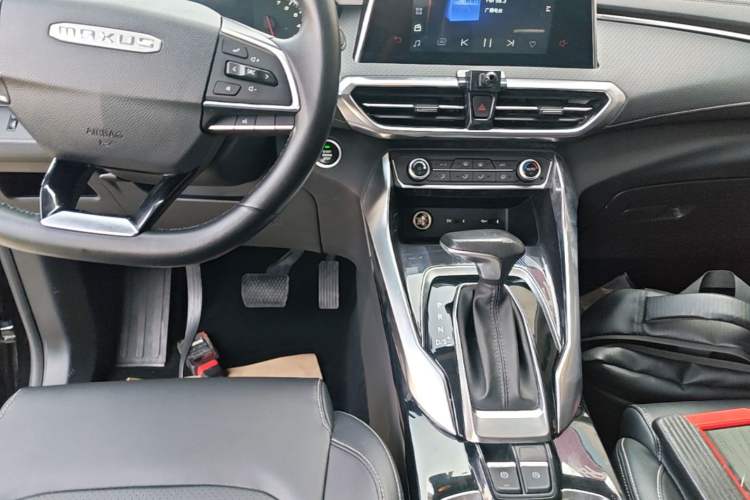 Used SAIC MAXUS G50 2022 1.5T Automatic Comfort Touring B Gear Lever