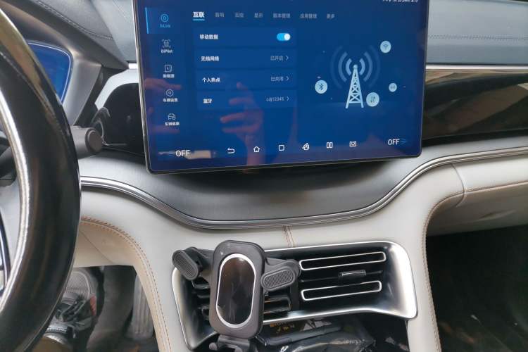 Used BYD Song PLUS New Energy 2021 DM-i 110KM Flagship Model Audio And AC Panel