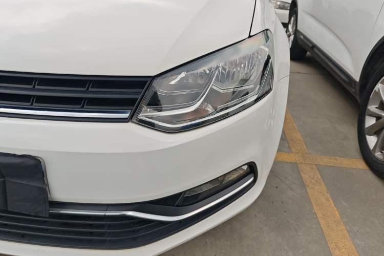 Used Volkswagen Polo 2014 1.4L Automatic Comfort Edition