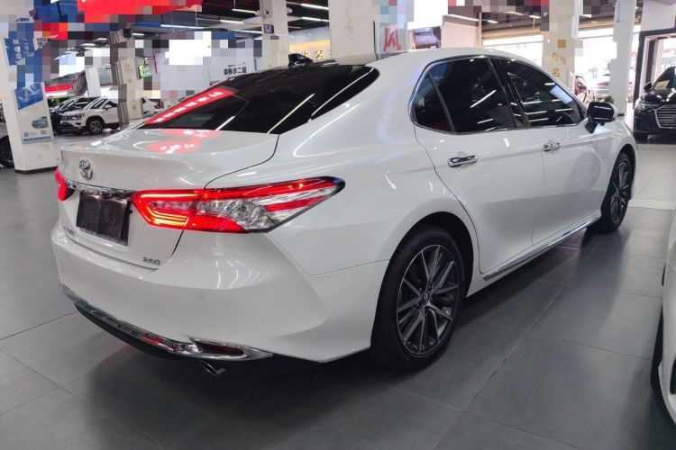 Used Toyota Camry 2023 2.5G Luxury Edition
