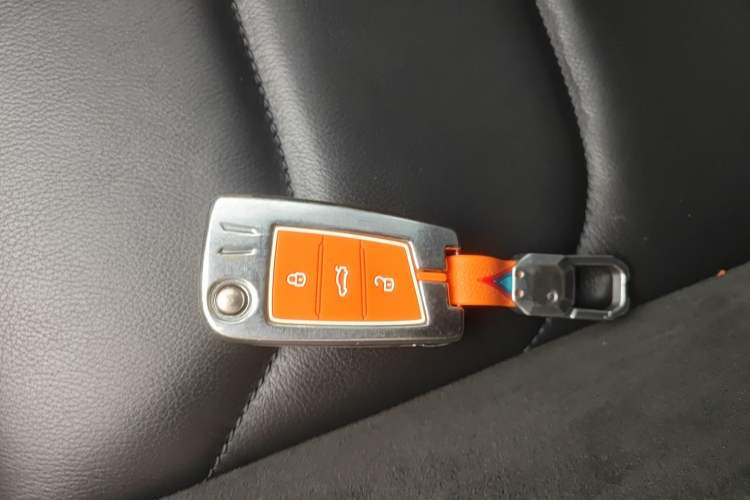 Used Volkswagen Tiguan L 2021 330TSI Automatic Two-Wheel Drive R-Line Enhanced Edition
