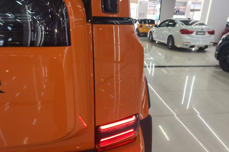 Used iCAR V23 2025 401 Two-Wheel Drive Advanced Edition Exterior 3