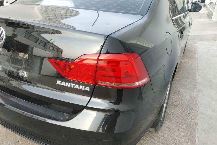 Used Volkswagen Santana 2016 1.4L Manual Fashion Edition
