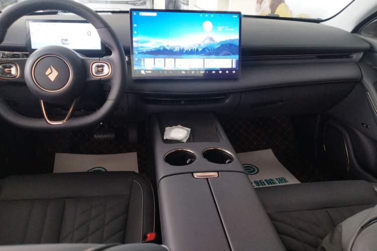 Used Baojun Enjoy 2025 Plug-in Hybrid 140km Standard Version