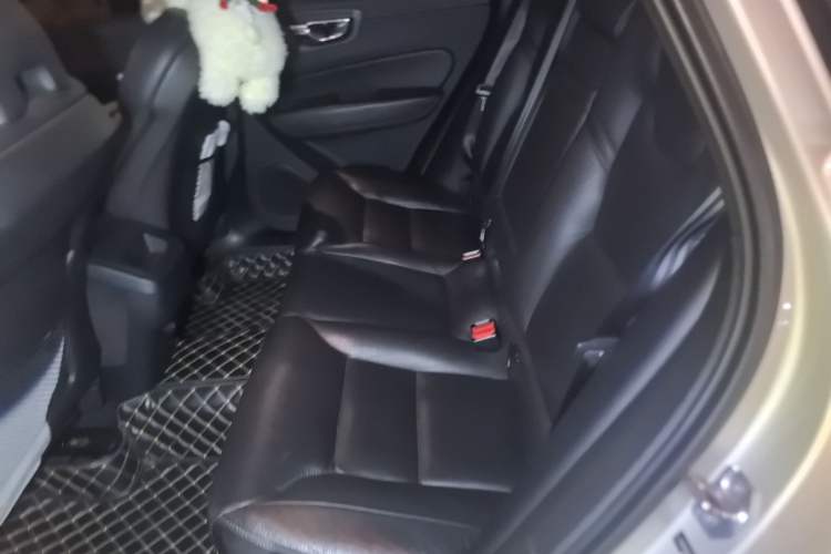 Used Volvo XC60 2018 T5 4x4 Zhiyi Edition