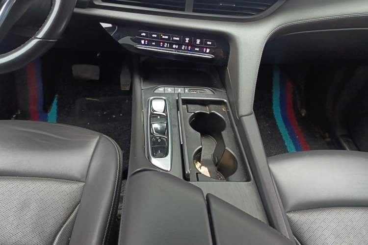 Used Buick Enclave 2020 28T Two-Wheel Drive Prestige Version
