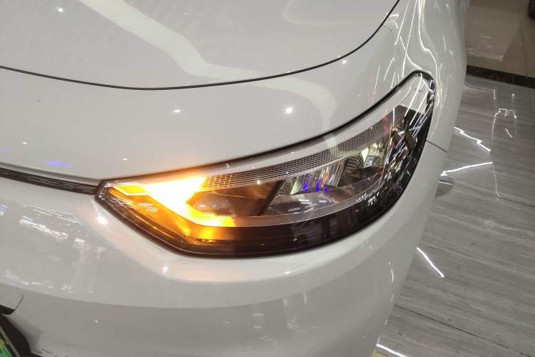 Used Volkswagen ID.3 2024 Pure & Smart Edition Left Front Headlight