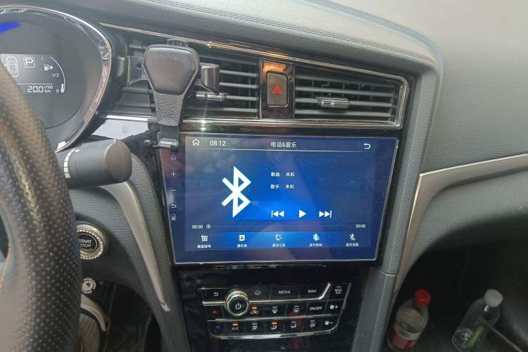 Used Venucia D60 2020 1.6L XL CVT Enjoyment Edition