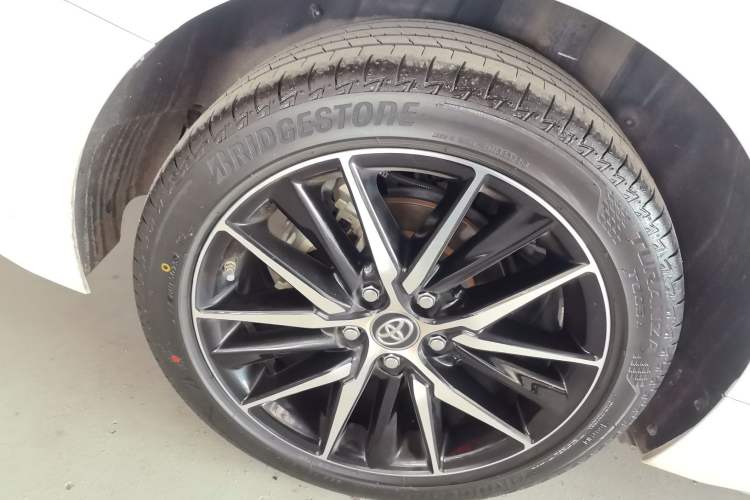 Used Toyota Camry 2021 2.0S FENGSHANG Edition Exterior 3