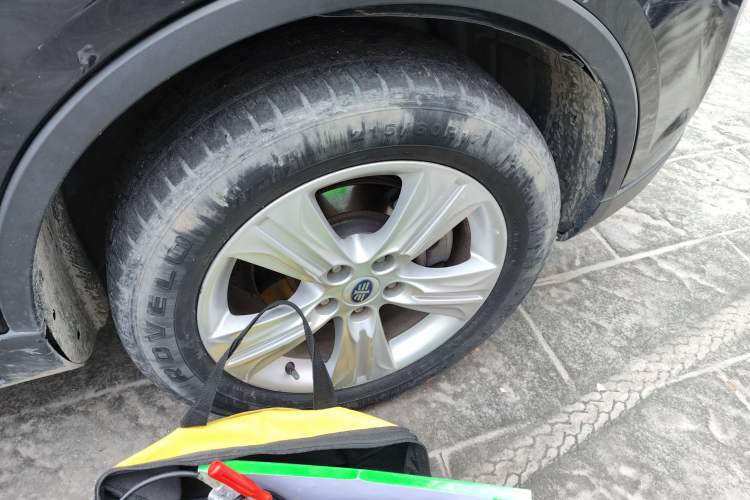 Used Bestune X80 2015 2.0L automatic luxury version