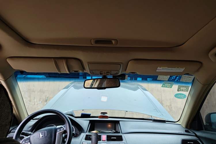 Used Honda Accord 2012 2.0L SE