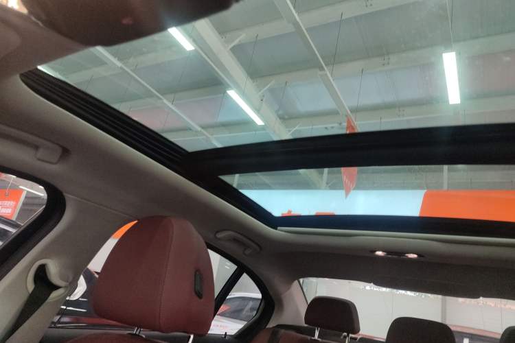 Used BMW 3 Series 2024 325Li M Sport Night Edition Package Headliner