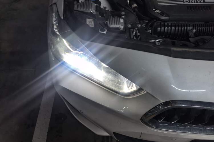 Used BMW X2 2022 sDrive25i M Sport Package Right Front Headlight