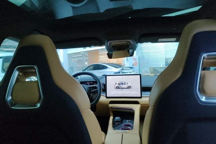 Used Zeekr 001 2021 Ultra-Long Range Dual-Motor YOU Version Headliner