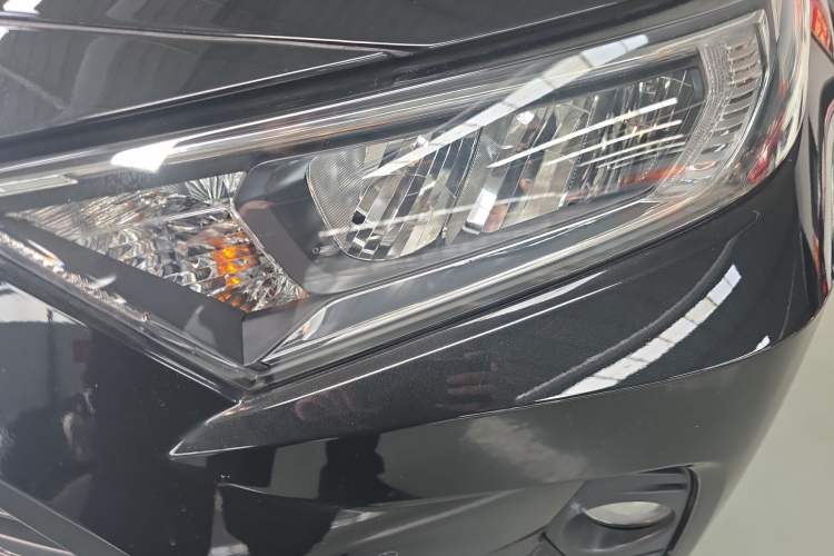 Used Toyota RAV4 2021 2.0L CVT Two-Wheel Drive Urban Edition
