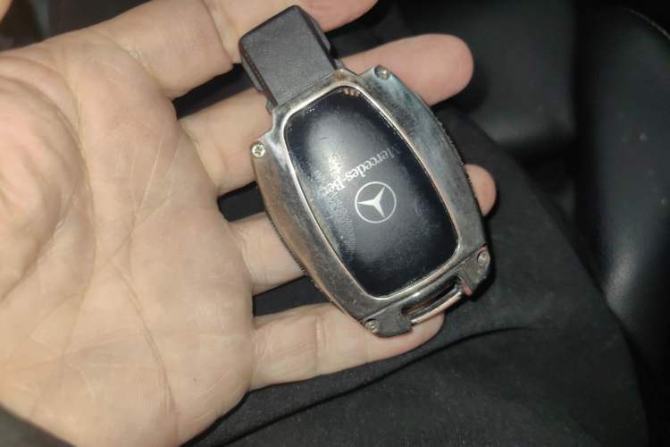 Used Mercedes-Benz GLC 2017 GLC 260 4MATIC Luxury Model