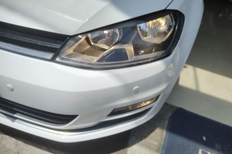 Used Volkswagen Golf 2016 1.6L Automatic Comfort Model
