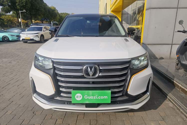 Used CHANGAN CS95 2019 2.0T Two-Wheel-Drive Luxury Version

