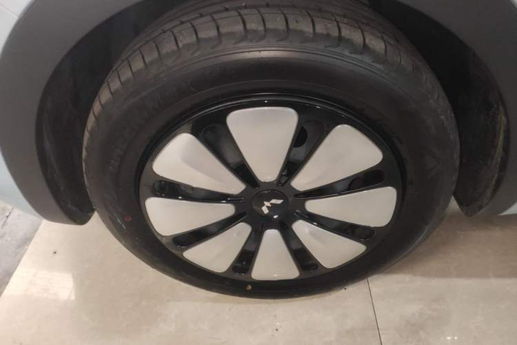 Used Wuling Bingo 2025 410 km Lingxi Deluxe Edition