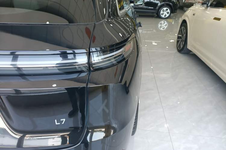 Used Li Auto L7 2024 Ultra Model Right Rear Taillight