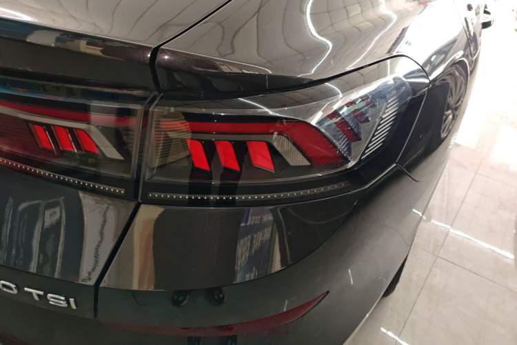 Used Volkswagen Lamando 2024 Lavida L 280TSI DSG Cool & Spicy Edition
