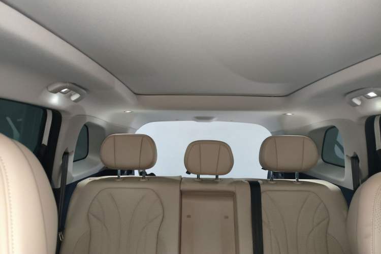 Used Chery Fengyun T9 2024 120 Long-Range Luxury Version 7 Seats Ternary Lithium
