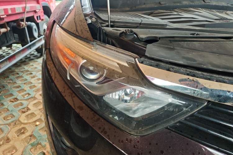 Used Soueast DX7 2018 1.5T Automatic Glory Edition Right Front Headlight