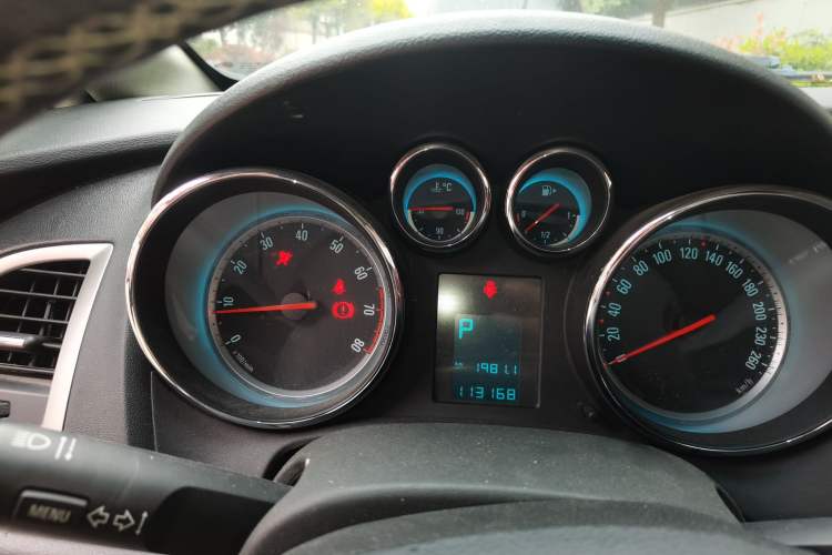 Used Buick GT 2010 XT 1.6T Fashion Sport Edition