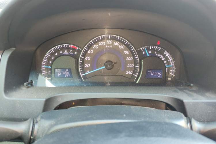 Used Toyota Camry 2016 2.0G 10th Anniversary Leading Edition
