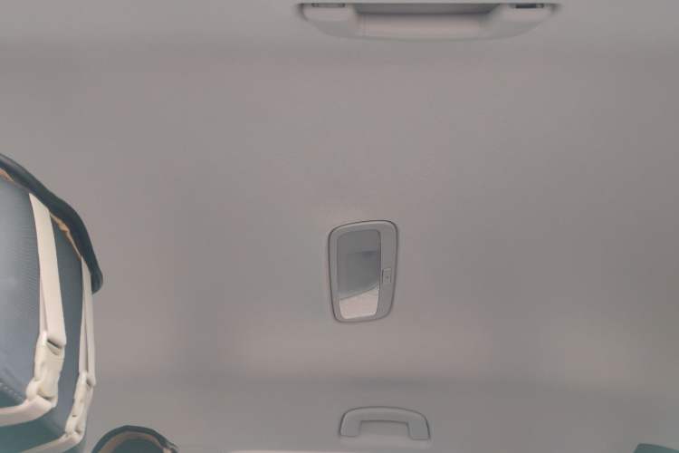 Used Volkswagen Tharu 2021 280TSI Two-Wheel Drive Trend Edition Headliner