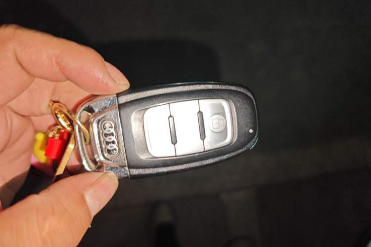 Used Audi Q2L e-tron 2019 Q2L e-tron Pure Electric Smart Style Vehicle Key