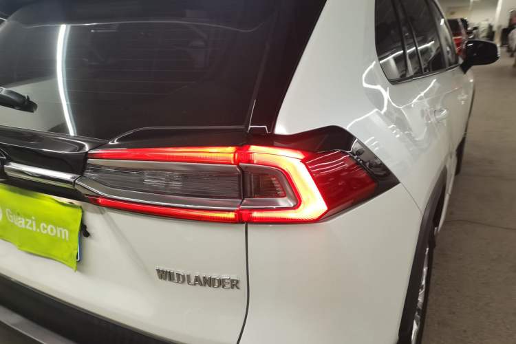 Used Toyota Wildlander 2021 2.0L CVT Two-Wheel Drive Luxury Edition
