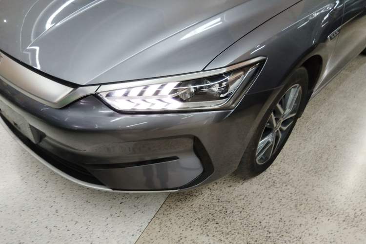 Used BYD Qin PLUS 2021 EV 400KM Luxury Model Left Front Headlight