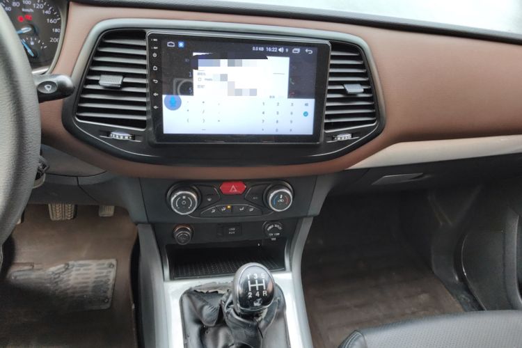 Used Zxauto Terralord 2017 2.4L Two-Wheel Drive Comfort Version Standard Double Cab 4G69S4N