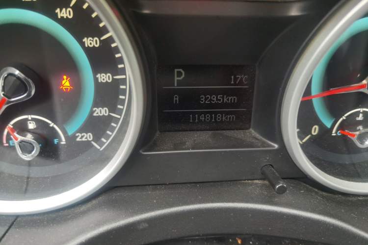 Used Land X5 2015 1.5T CVT Enjoyment Edition Odometer Close Up