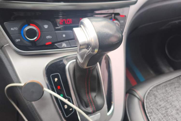 Used Haval H6 2015 Sport Edition 1.5T Automatic Two-Wheel Drive Luxury Model