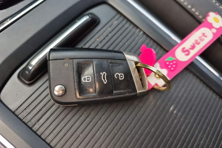 Used Volkswagen Passat 2017 280TSI DSG Luxury Edition Vehicle Key