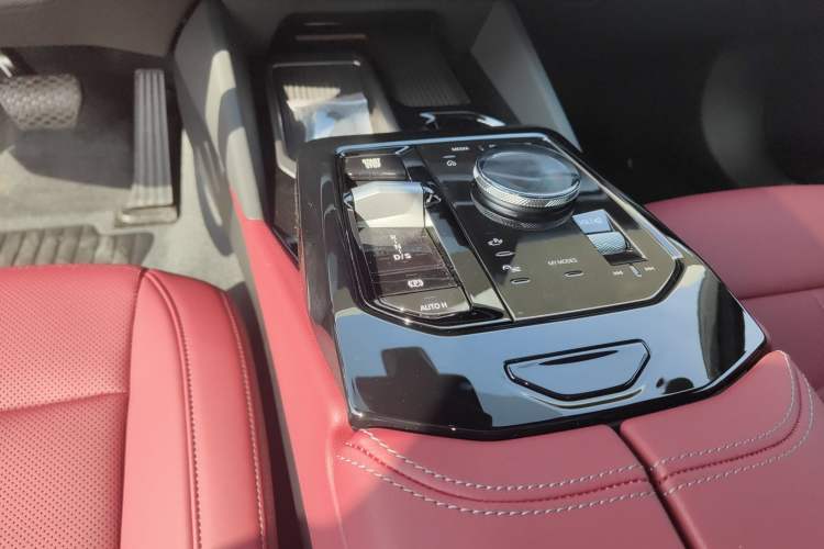 Used BMW 5 Series 2026 Facelift Model 525Li M Sport Package