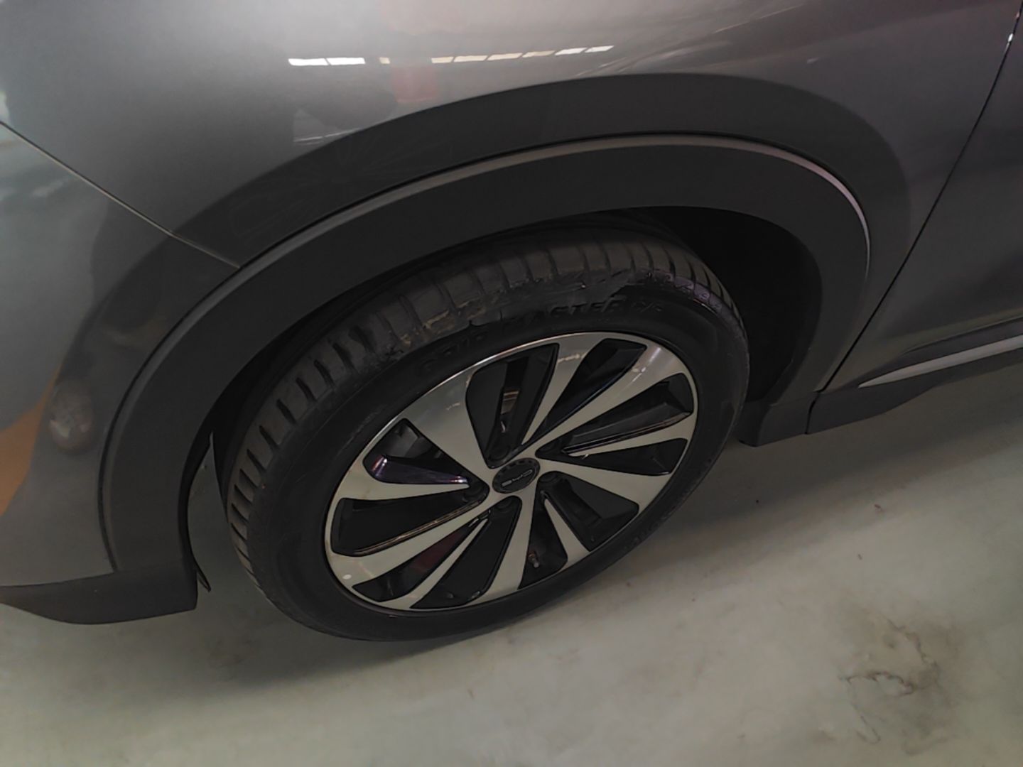 BYD Song PLUS New Energy 2024 HONOR Edition DM-i 110km Flagship Model — снимка 10