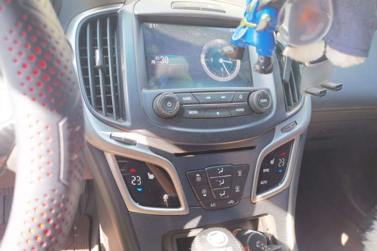 Used Buick LaCrosse 2014 2.0T SIDI Elite Tech Version
