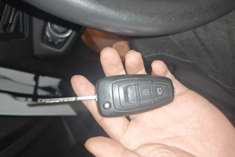 Used Ford Kuga 2015 1.5L GTDi Two-Wheel Drive Fashion Edition
