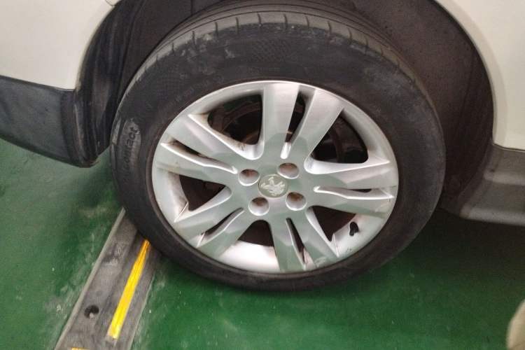 Used Peugeot 3008 2015 1.6THP Automatic Trend Edition