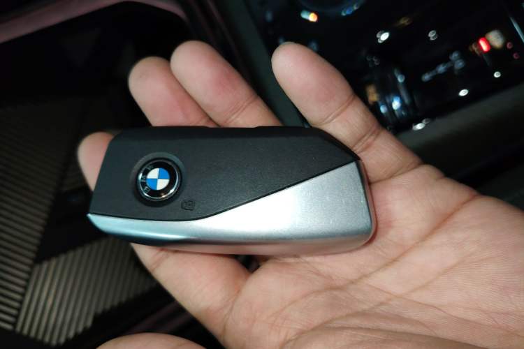 Used BMW X3 2025 xDrive30L Luxury Edition M Sport Package Vehicle Key