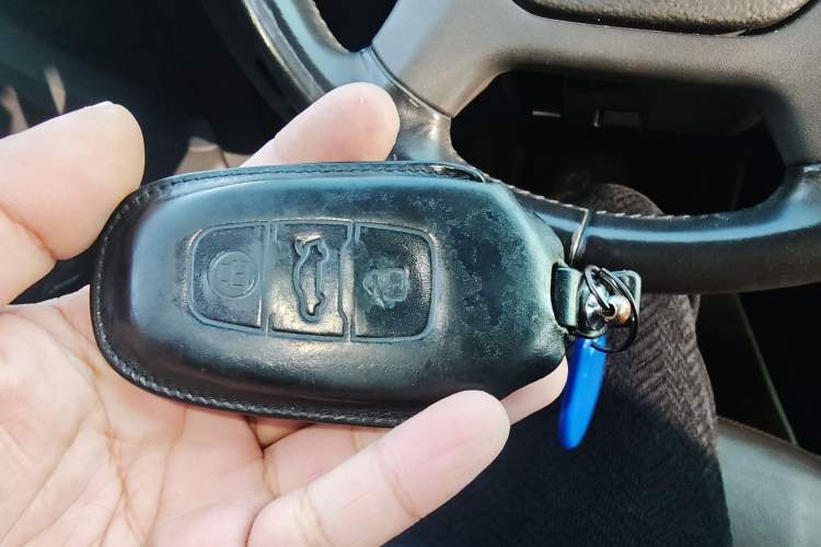 Used Hongqi H7 2015 2.0T Luxury Model
