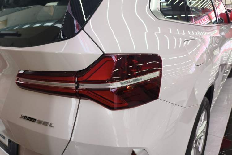 Used BMW X3 2025 xDrive25L Luxury Package